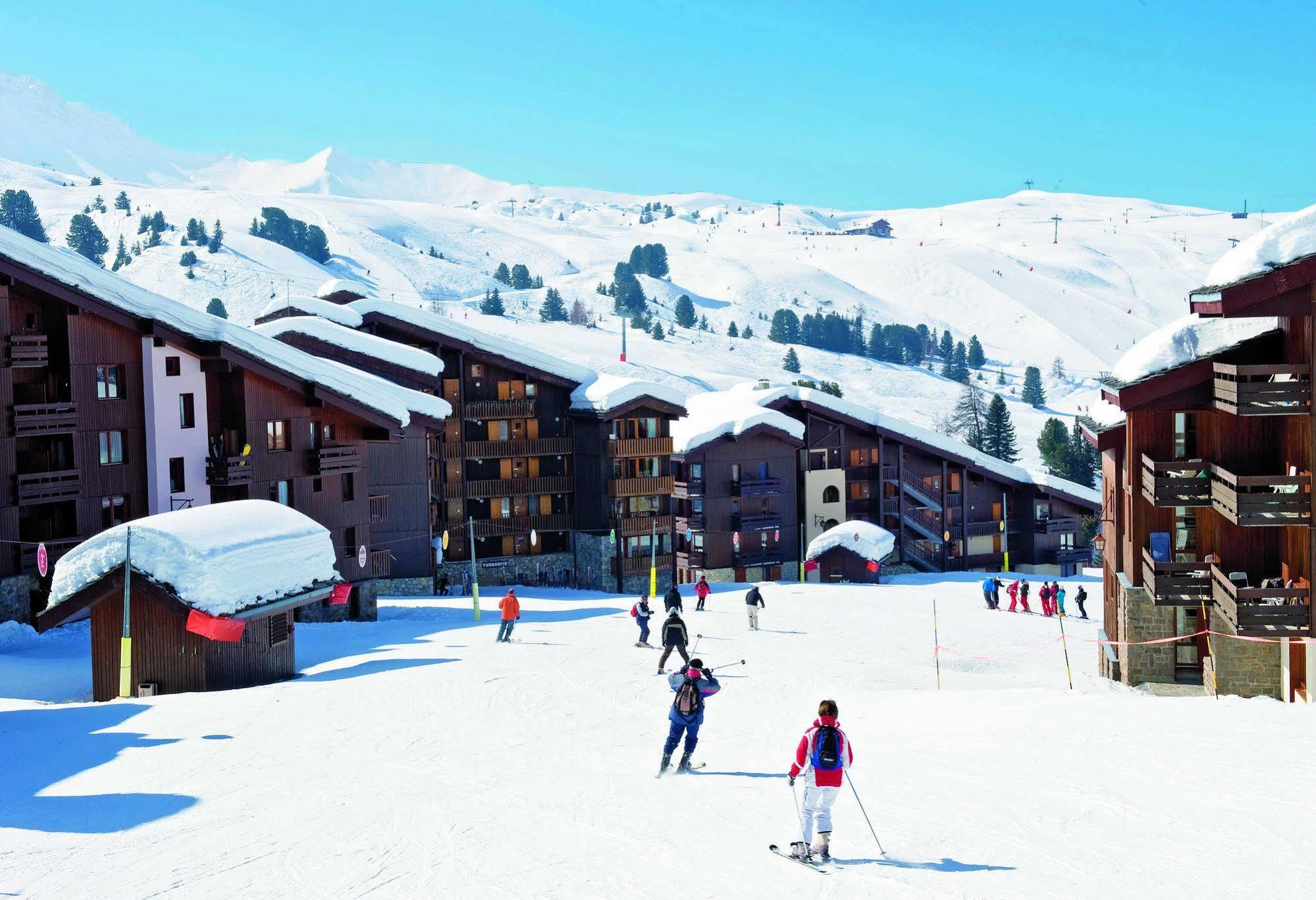 Residence Pierre & Vacances Les Chalets Des Arolles Macot-la-Plagne Exteriör bild
