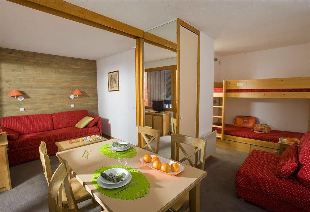 Residence Pierre & Vacances Les Chalets Des Arolles Macot-la-Plagne Exteriör bild
